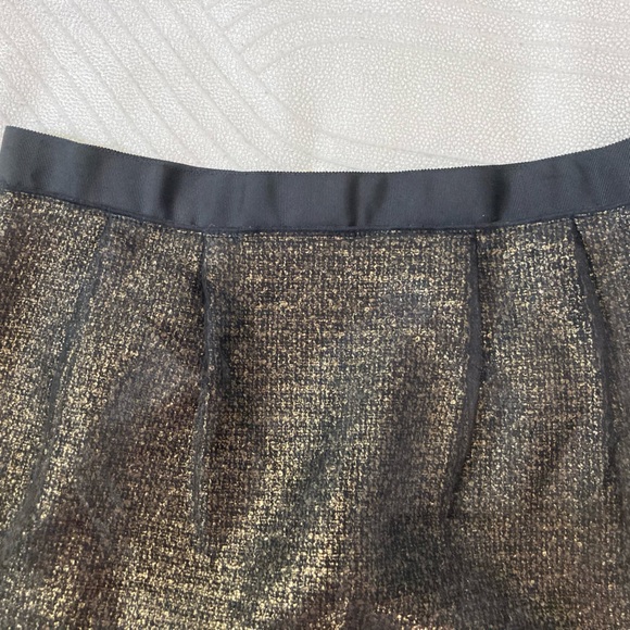 Beautiful black and gold LOFT holiday / party mini skirt - ladies 8 - Picture 3 of 7